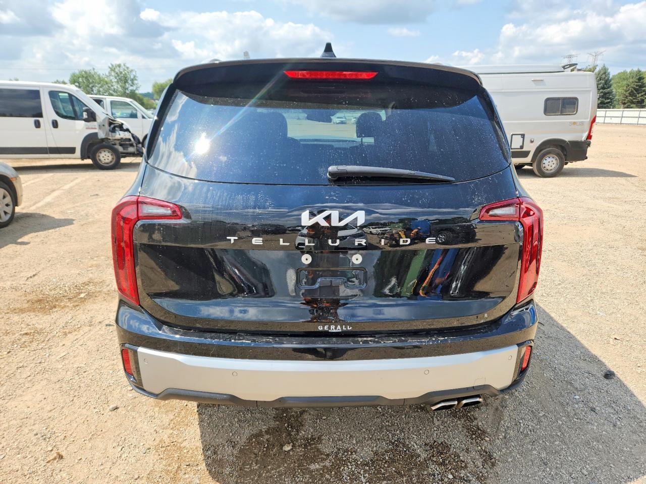 2023 Kia Telluride S - Фото 6