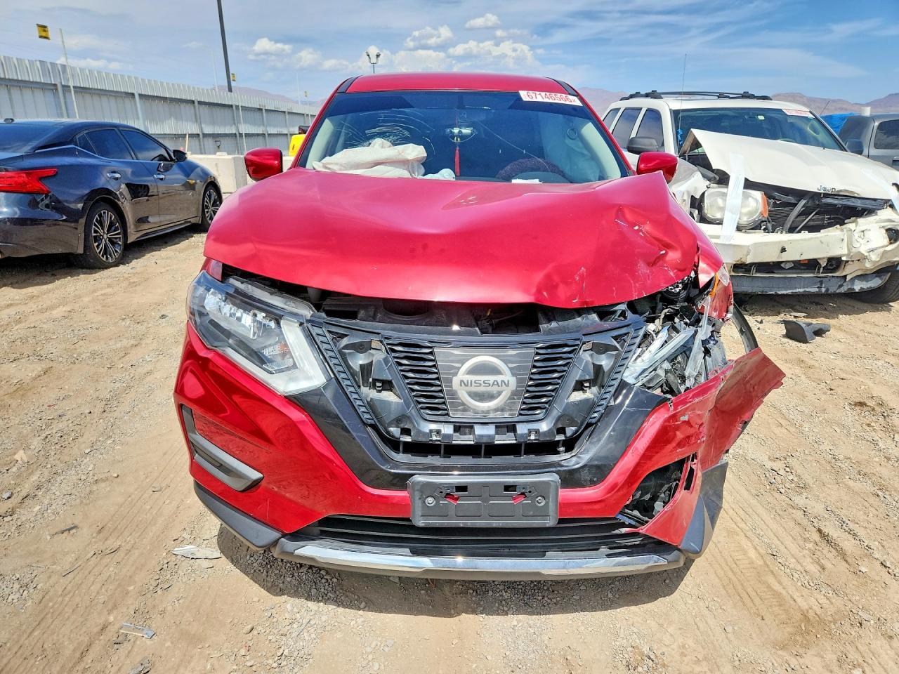 2017 Nissan Rogue S - Image 5