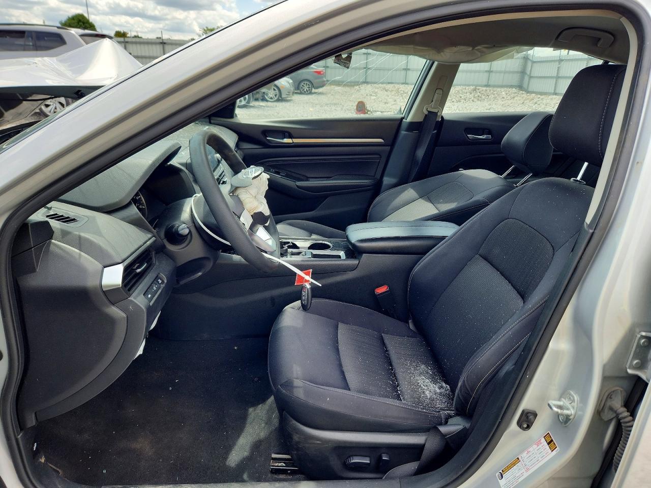 2021 Nissan Altima 2.5 Sv - Фото 7