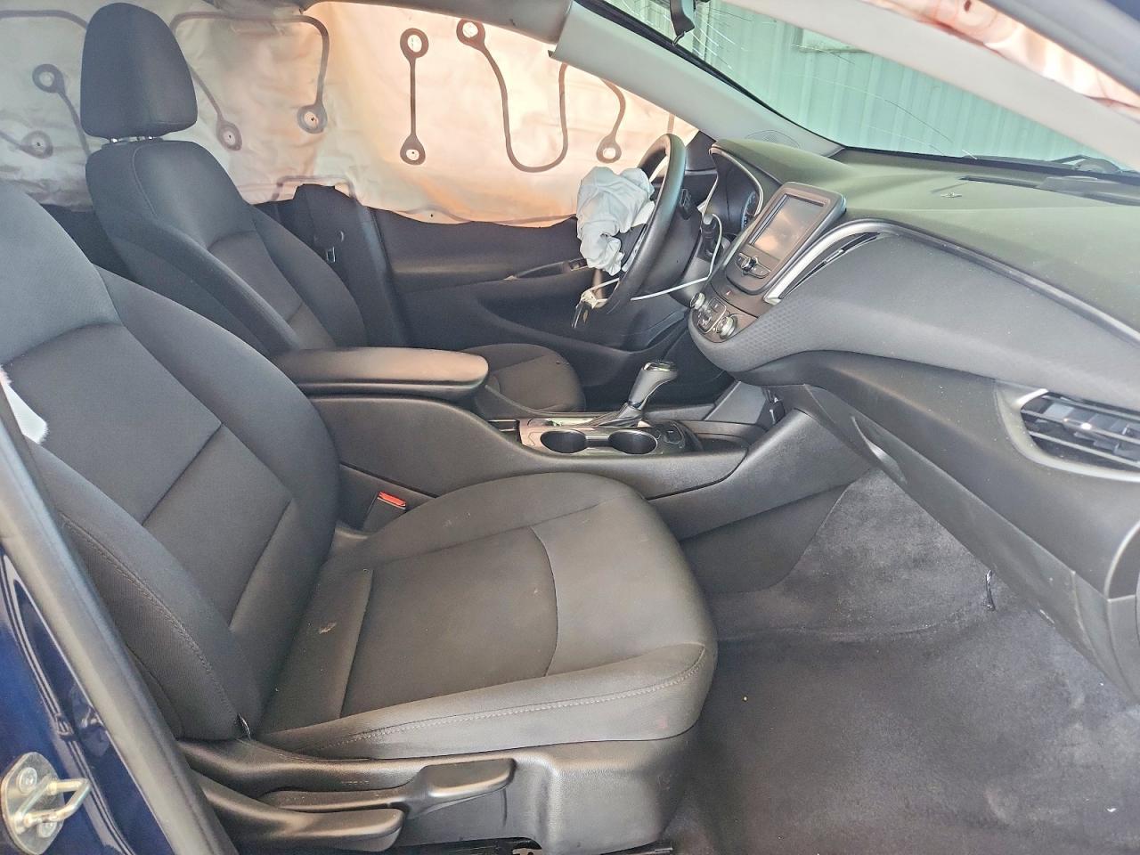 2016 Chevrolet Malibu Ls - Фото 7
