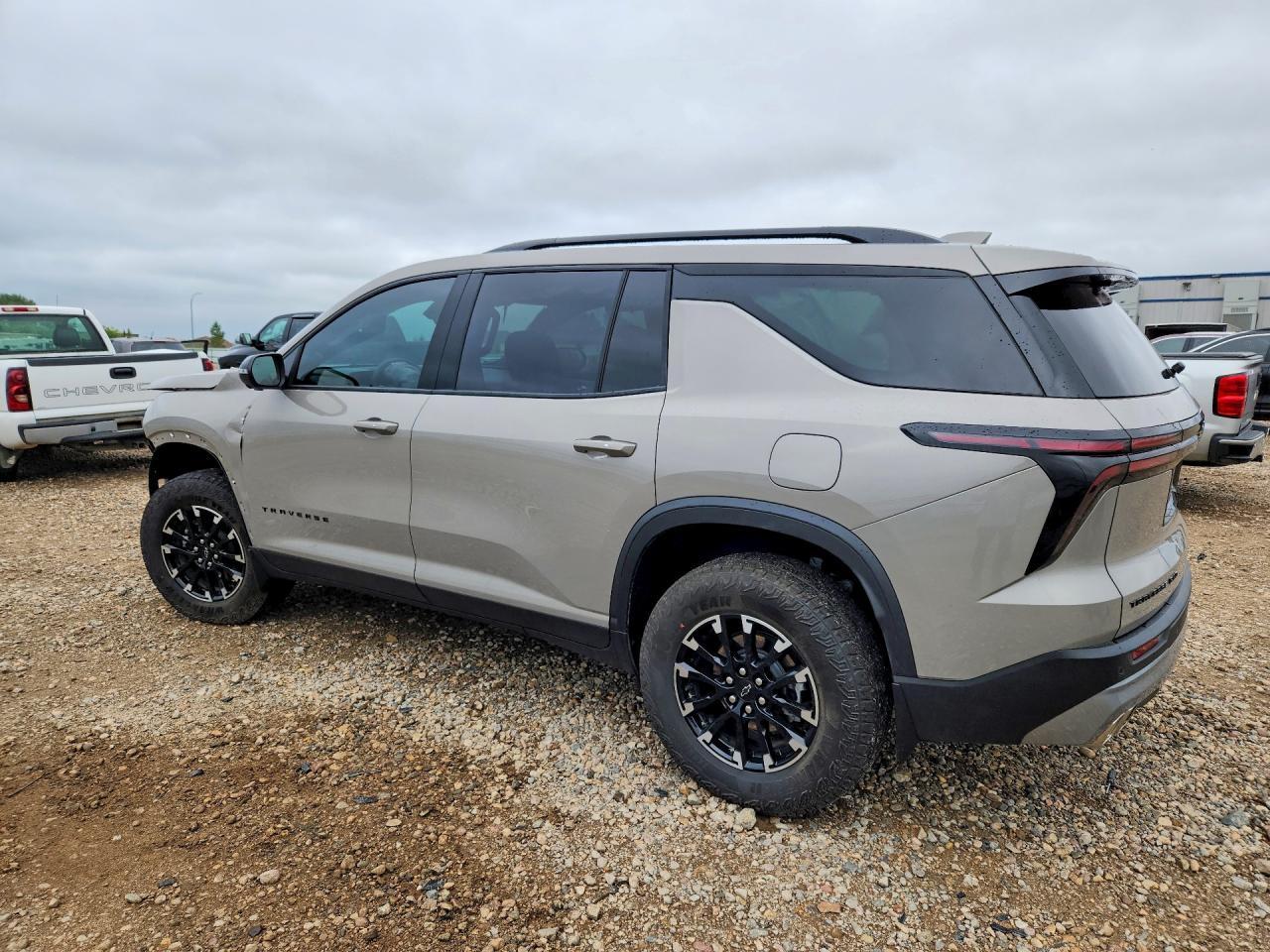 2026 Chevrolet Traverse Z71 - Image 2