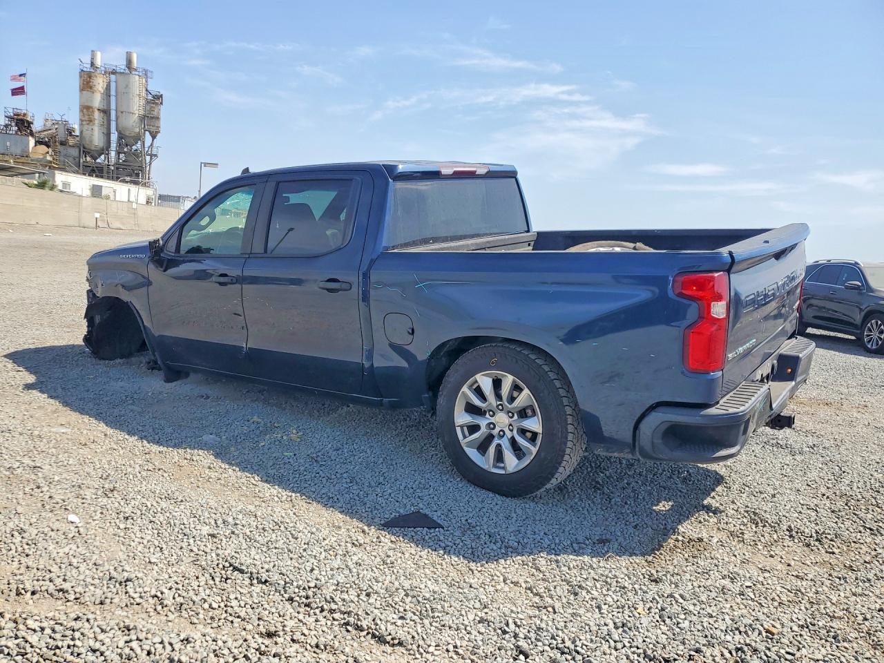 2020 Chevrolet Silverado C1500 Custom - Image 2