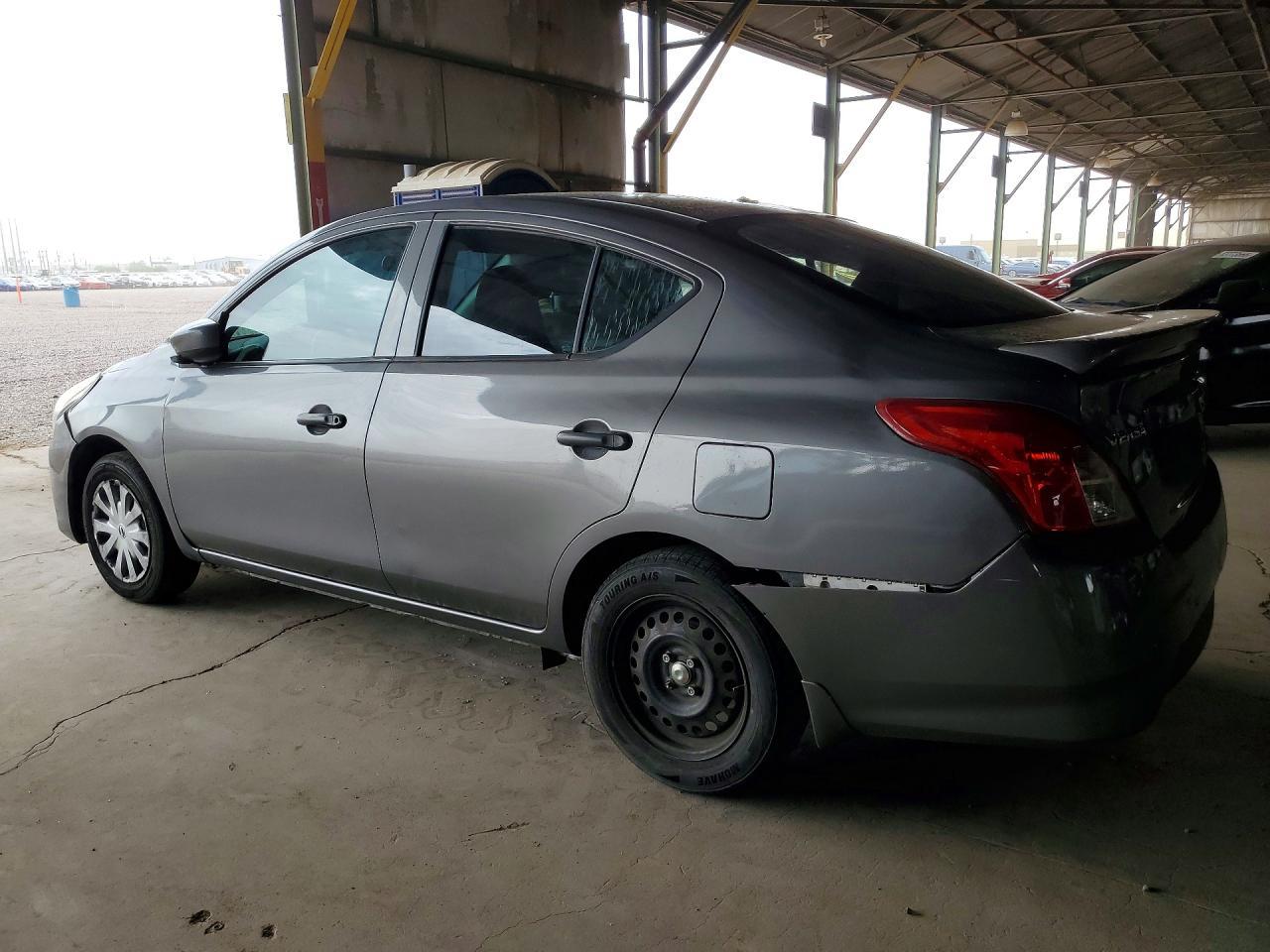 2017 Nissan Versa 1.6 S Plus - Image 2