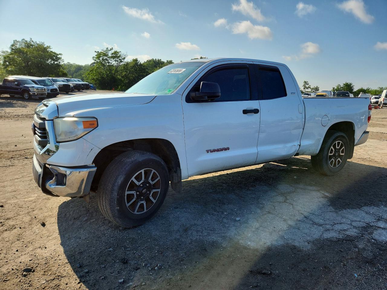 2015 Toyota Tundra Sr5