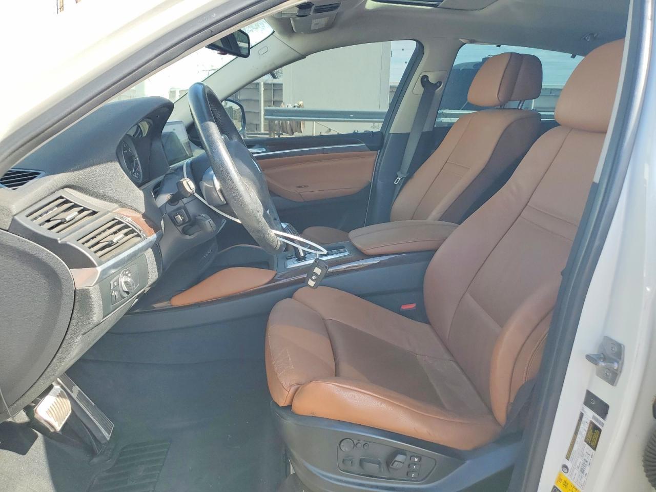 2011 BMW X6 xDrive50I - Фото 7