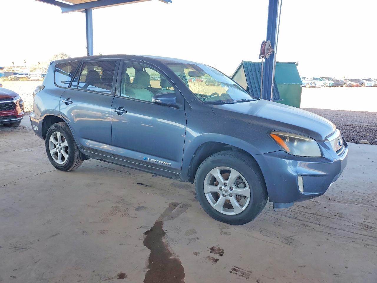 2014 Toyota Rav4 Ev Base - Фото 4