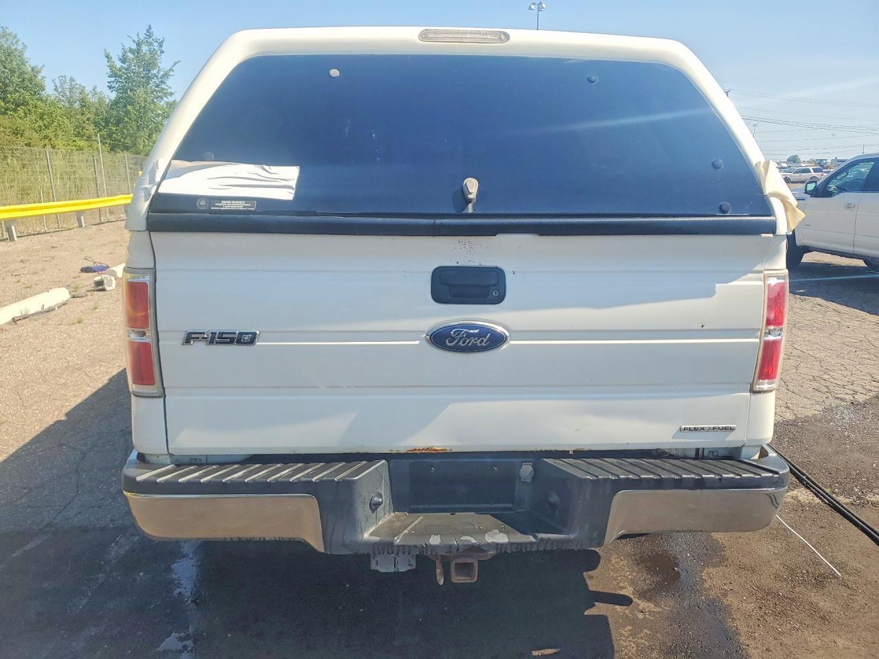 2014 Ford F150 Super Cab - Фото 6