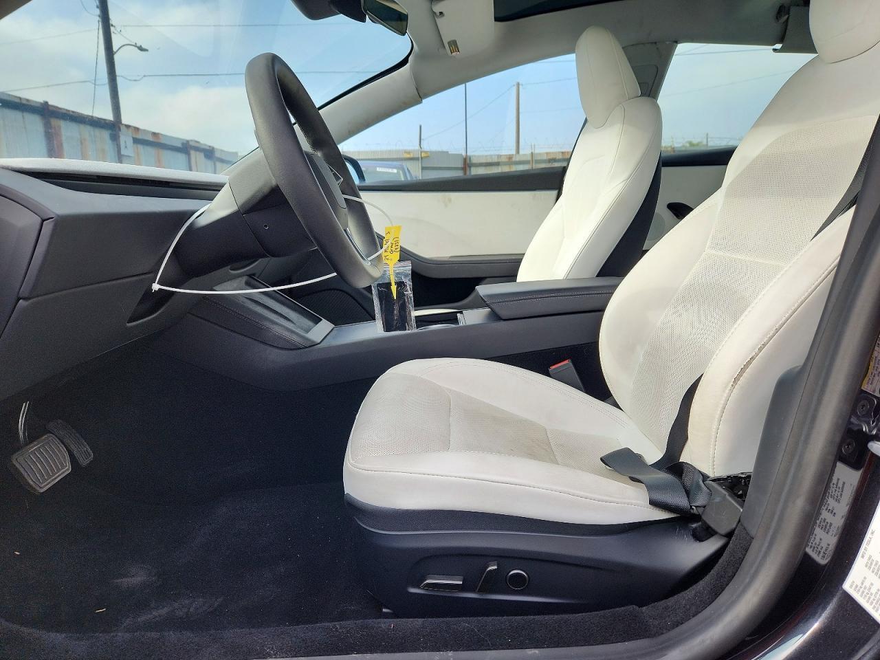 2024 Tesla Model 3 - Фото 7