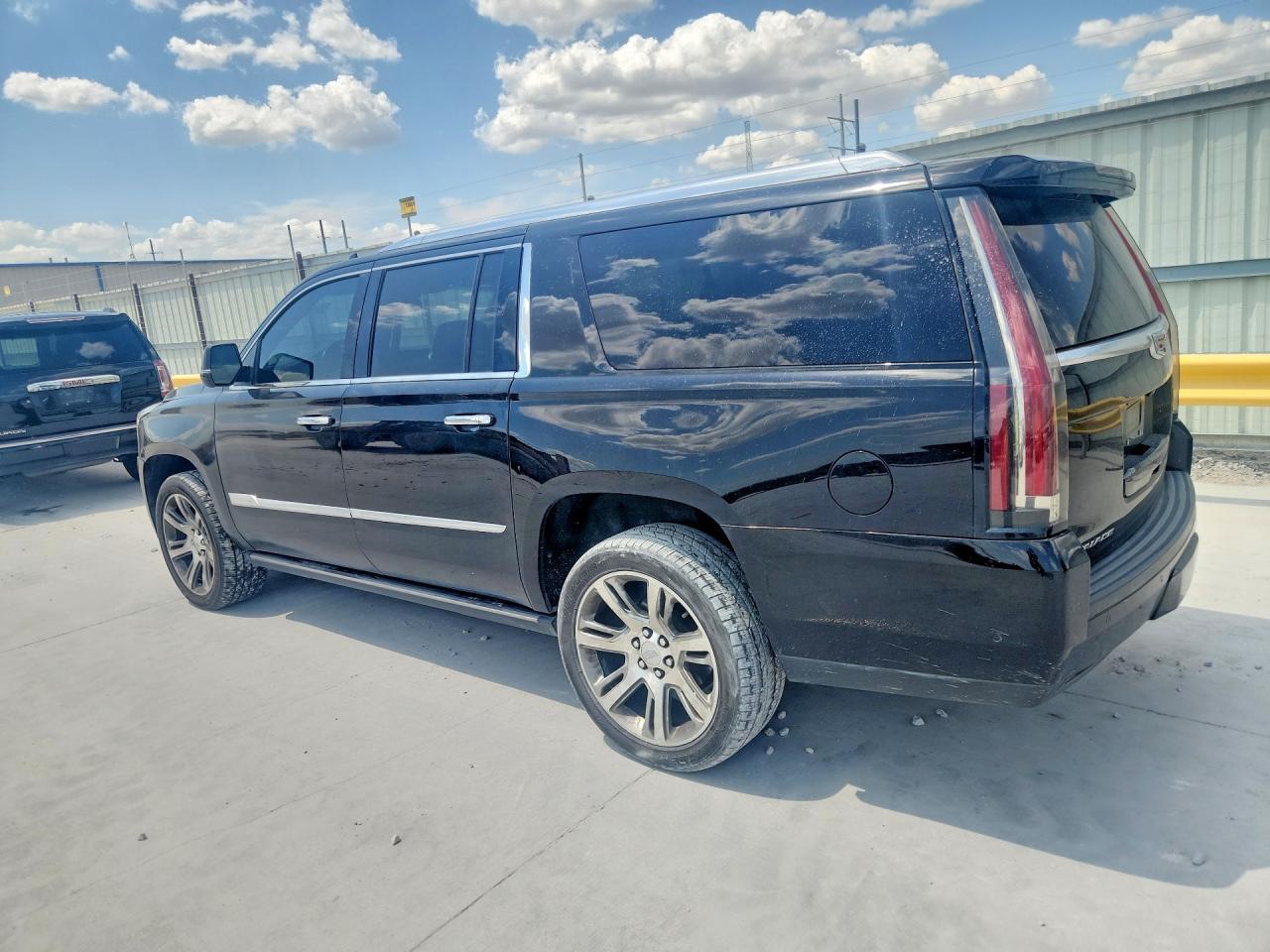 2019 Cadillac Escalade Esv Premium Luxury - Фото 2