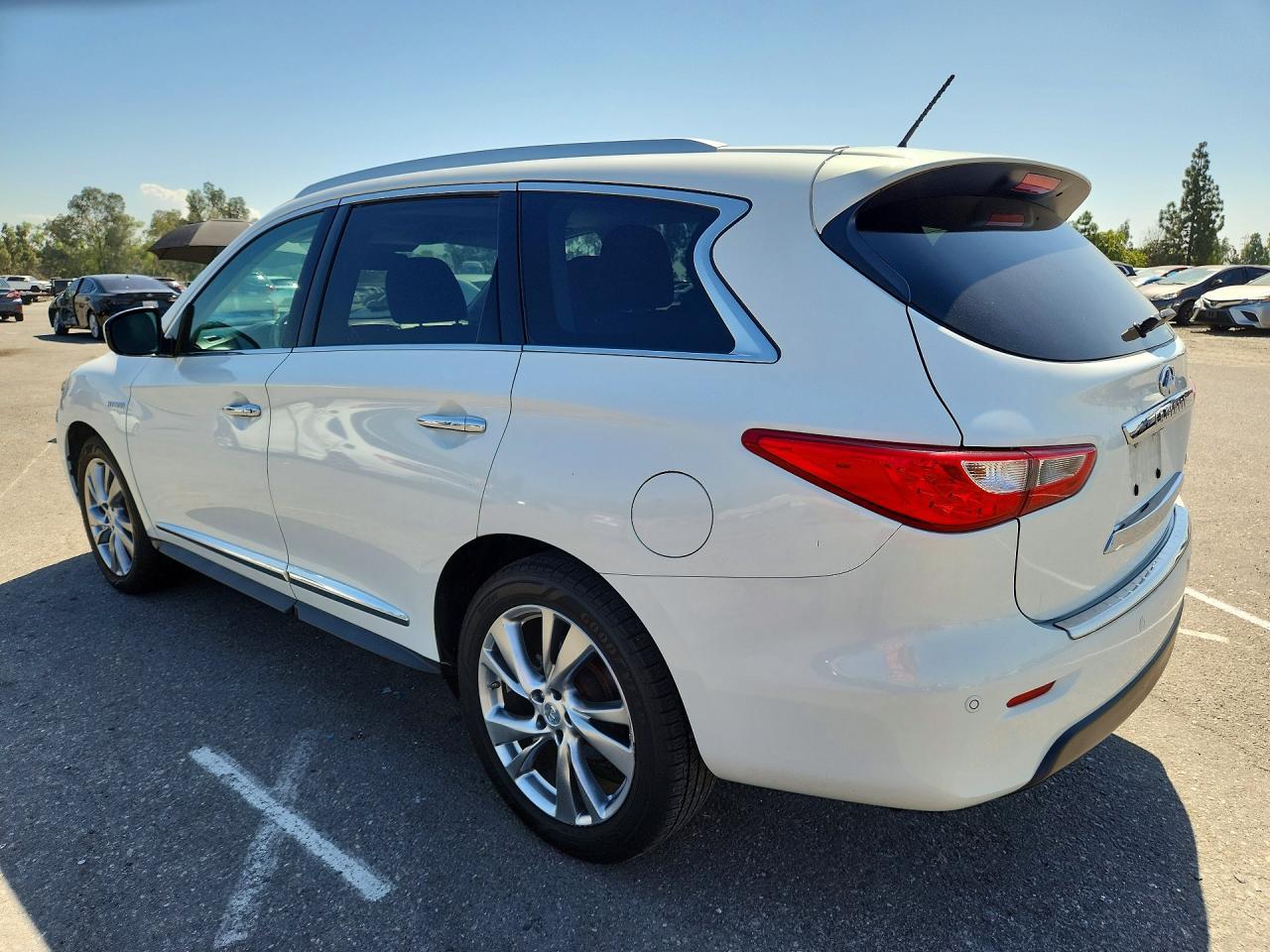 2014 Infiniti Qx60 Hybrid - Image 2