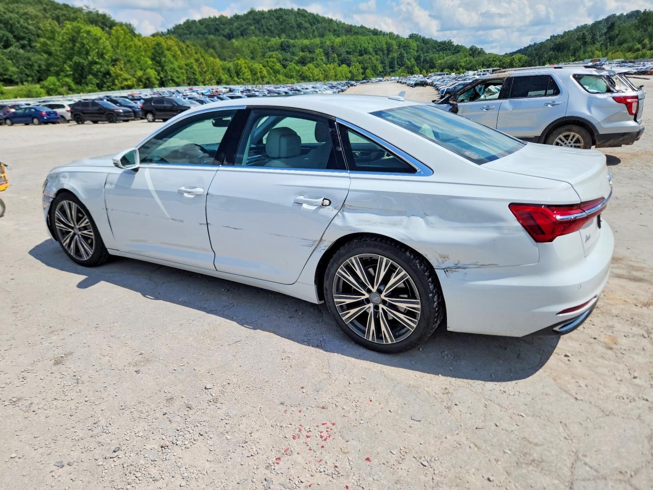 2019 Audi A6 Premium - Фото 2