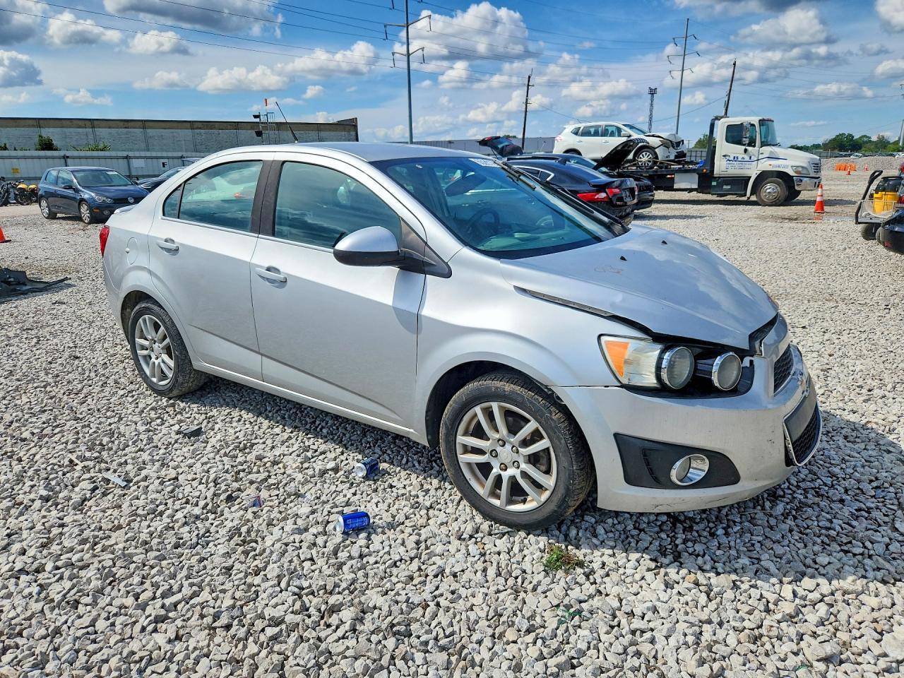 2014 Chevrolet Sonic Lt - Фото 4