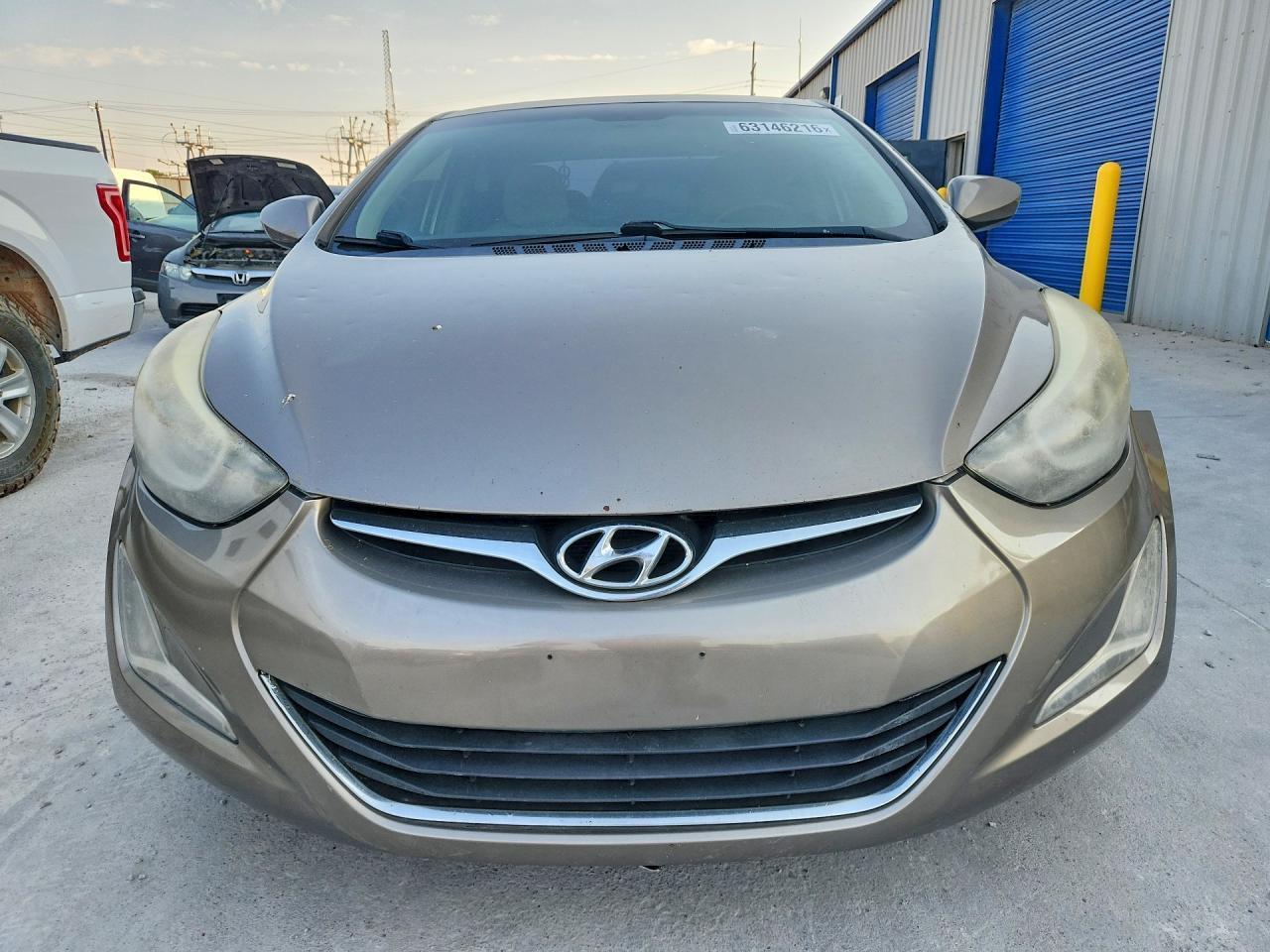 2014 Hyundai Elantra Se - Image 5