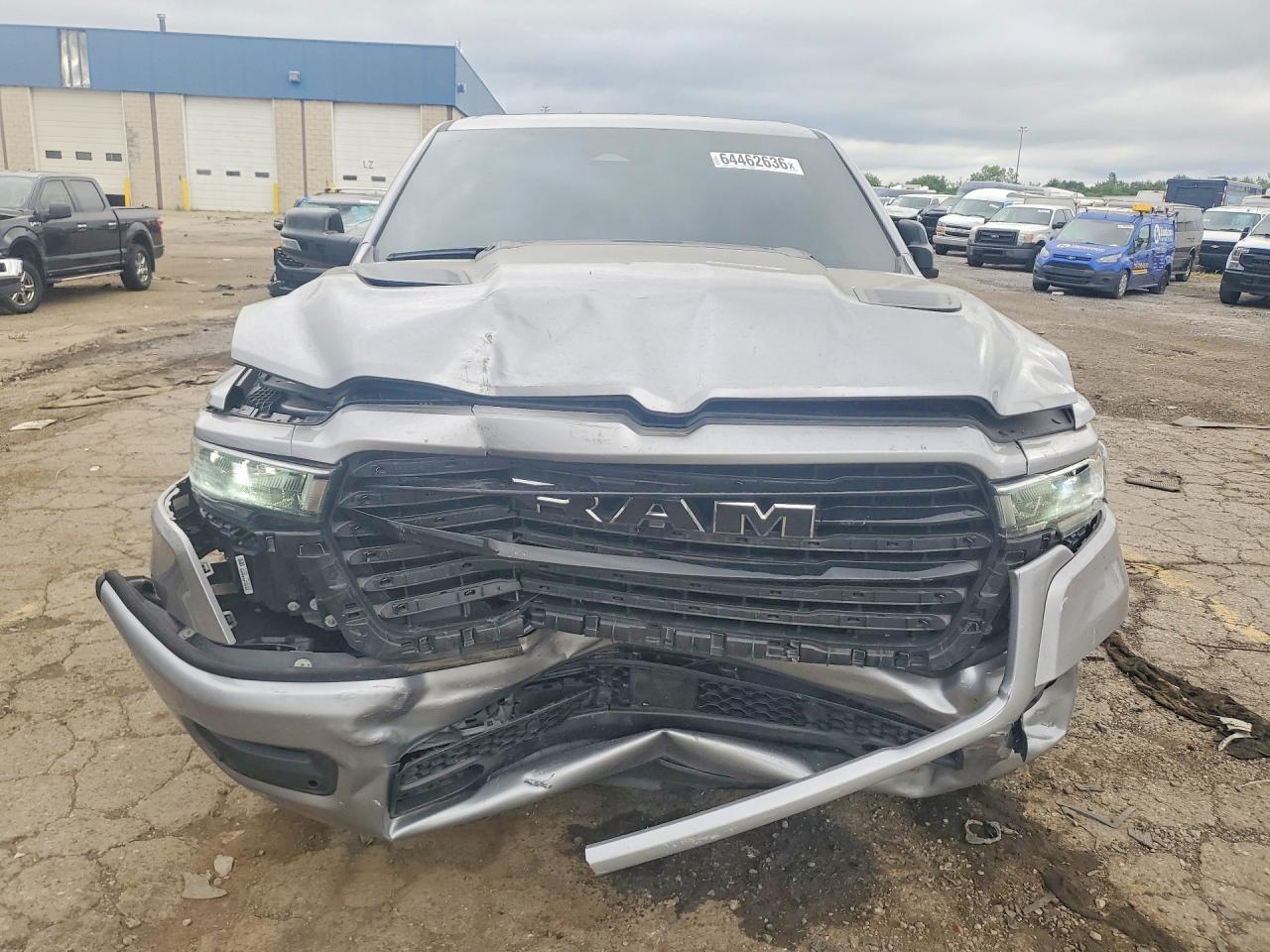 2025 Ram 1500 Laramie - Фото 5