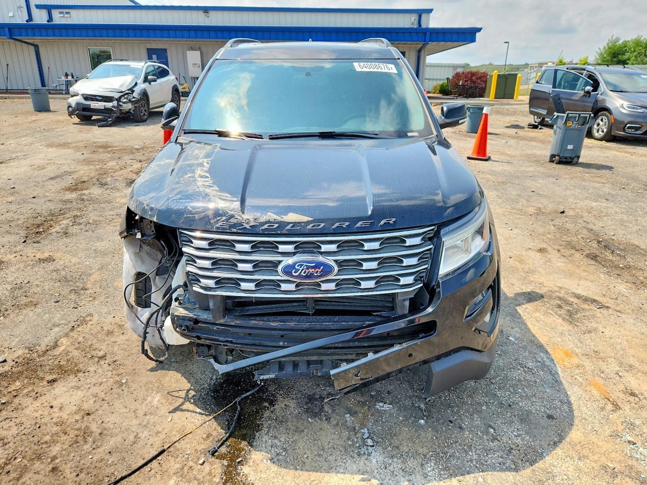 2017 Ford Explorer Xlt - Image 5