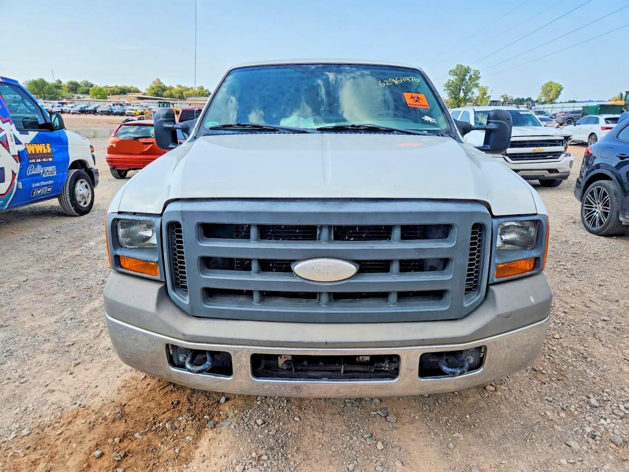 2005 Ford F250 Super Duty - Image 5