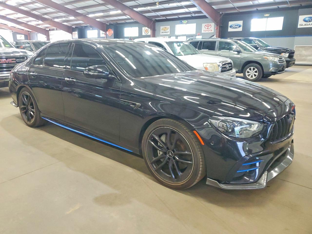 2022 Mercedes-Benz E Amg 53 4Matic - Image 4