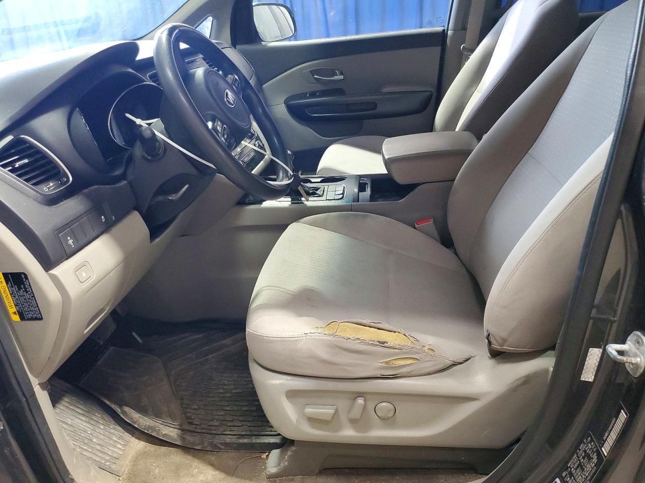 2016 Kia Sedona Lx - Фото 7