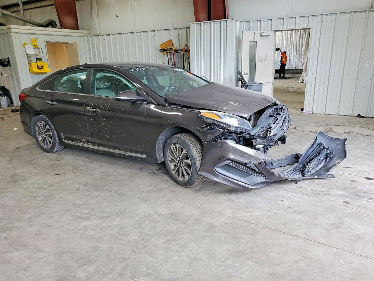 2016 Hyundai Sonata Sport - Image 4