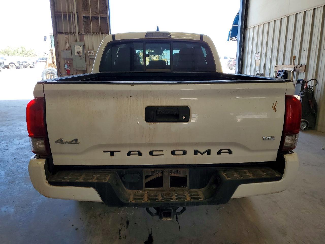 2019 Toyota Tacoma Sr V6 - Image 6