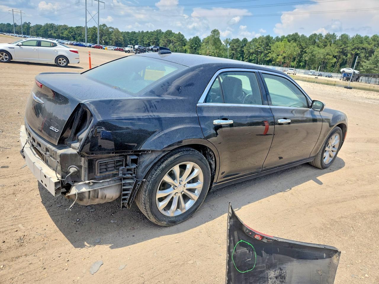 2020 Chrysler 300 Limited - Image 3