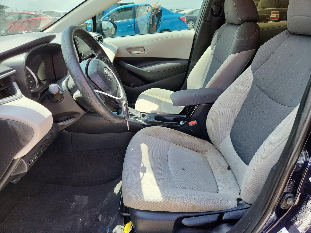 2021 Toyota Corolla Le - Image 7