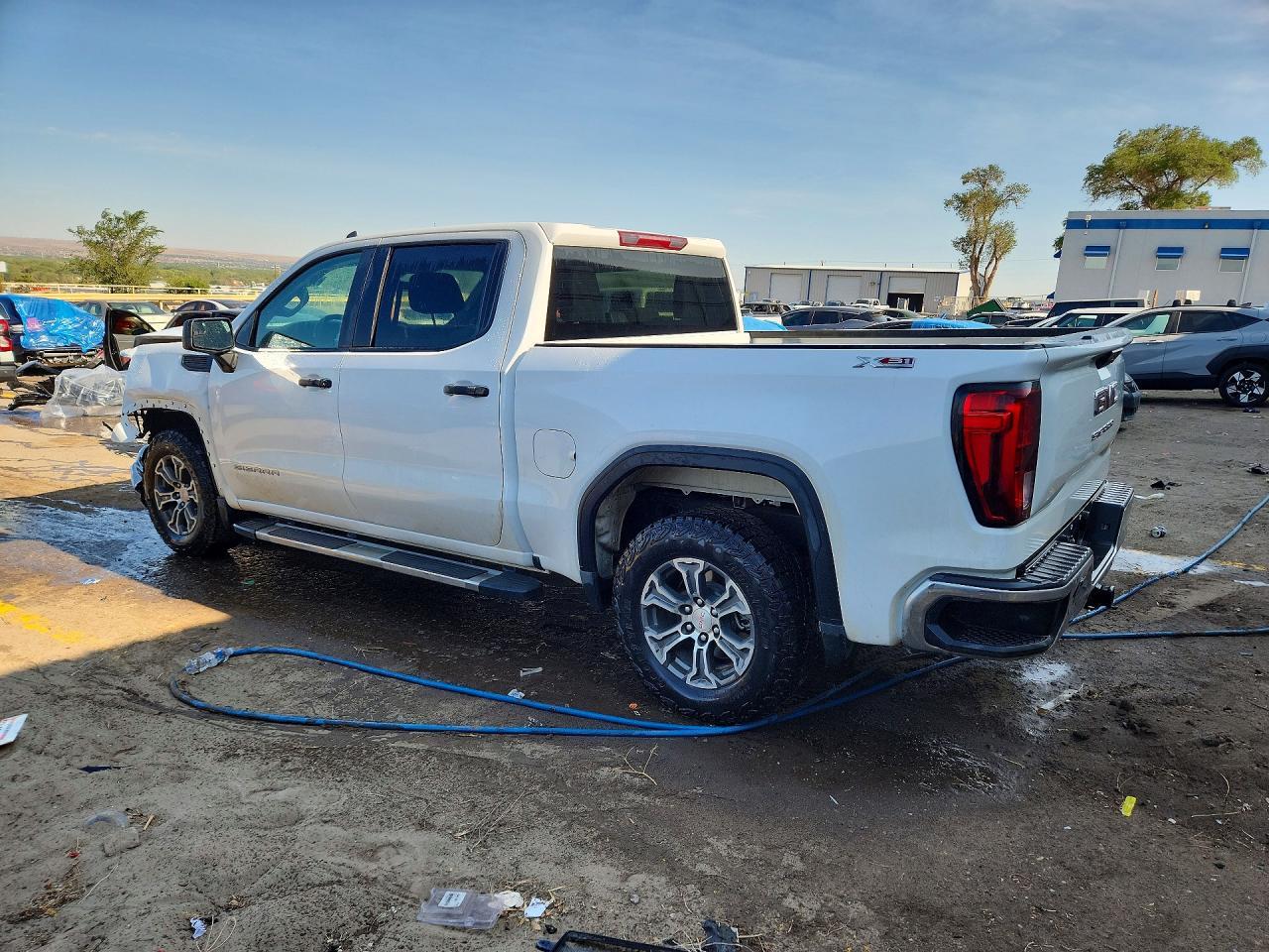 2024 GMC Sierra K1500 - Фото 2