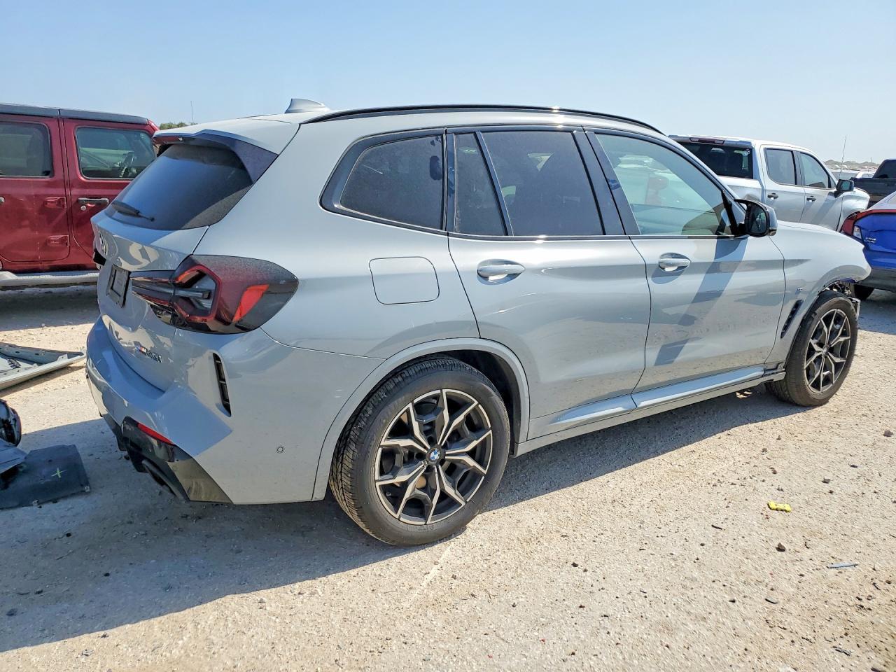 2022 BMW X3 M40I - Фото 3