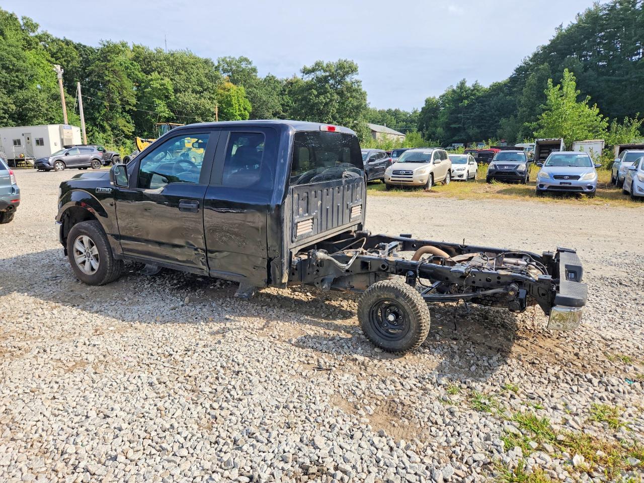 2020 Ford F150 Super Cab - Image 2