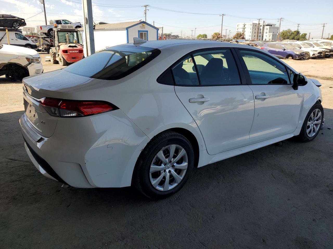 2020 Toyota Corolla Le - Фото 3