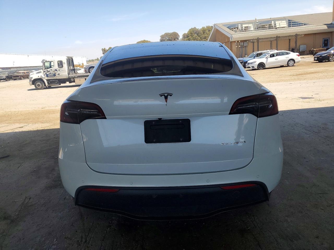 2021 Tesla Model Y - Фото 6