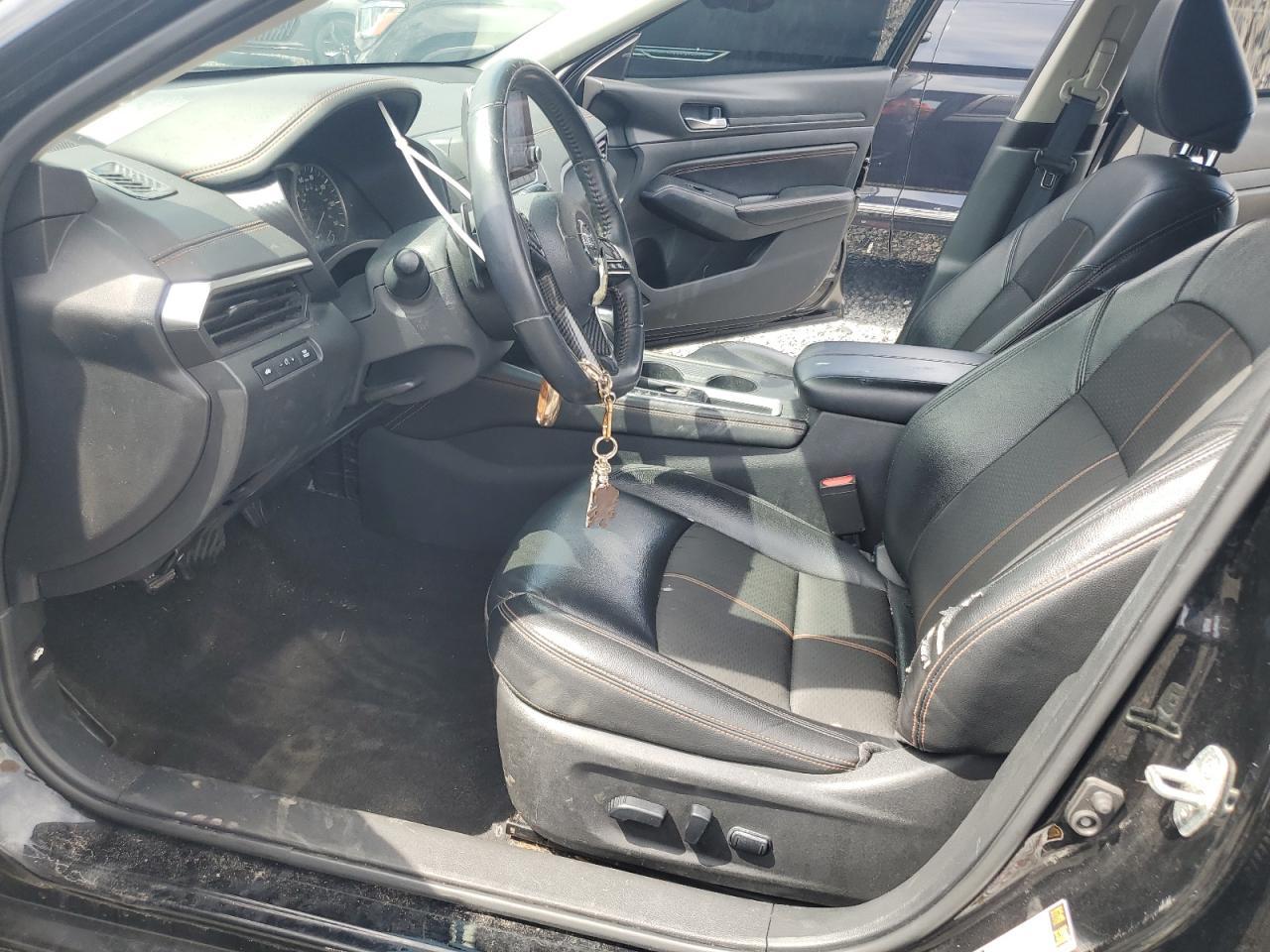 2019 Nissan Altima Sr - Image 7