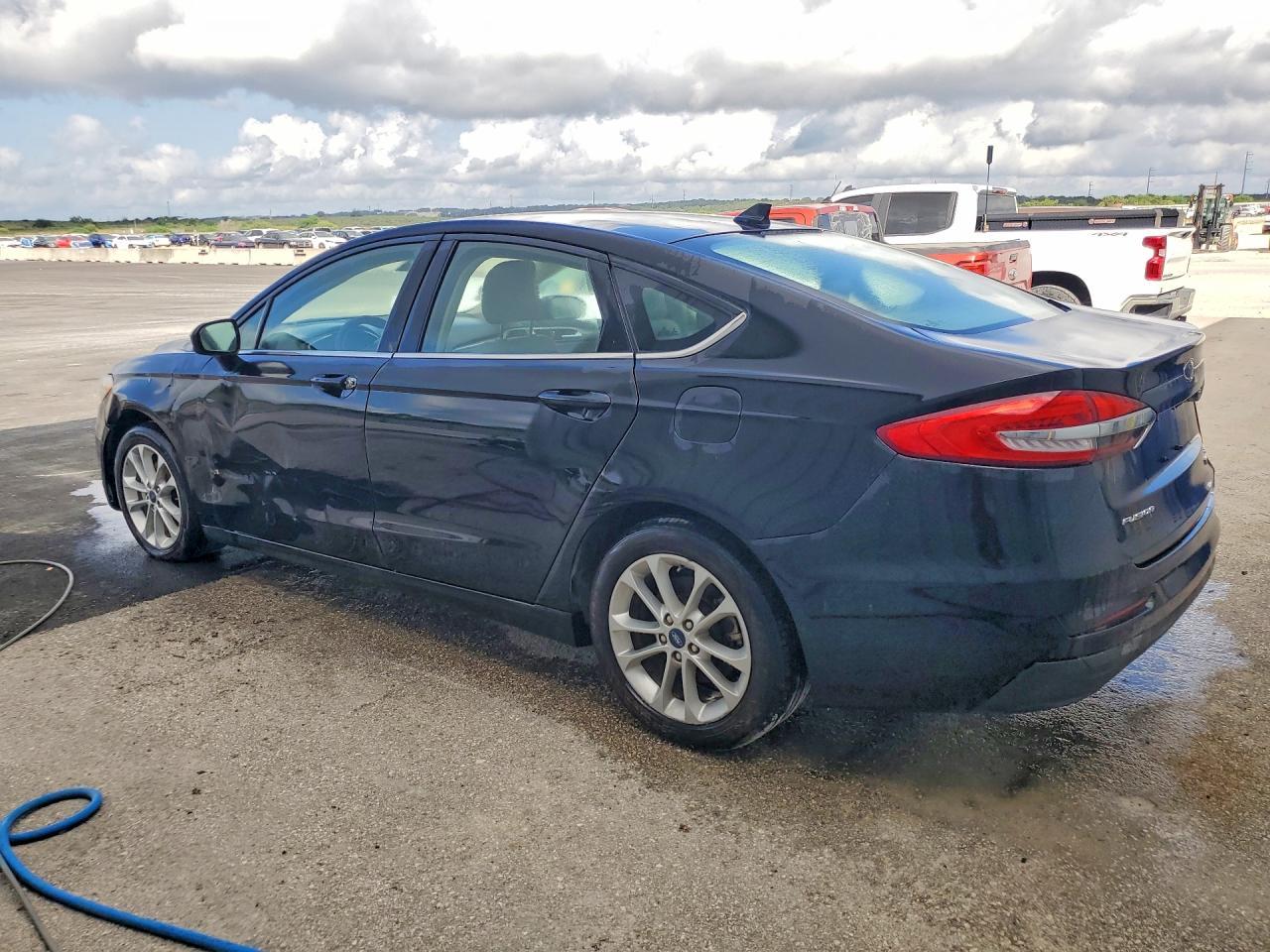 2019 Ford Fusion Se - Фото 2