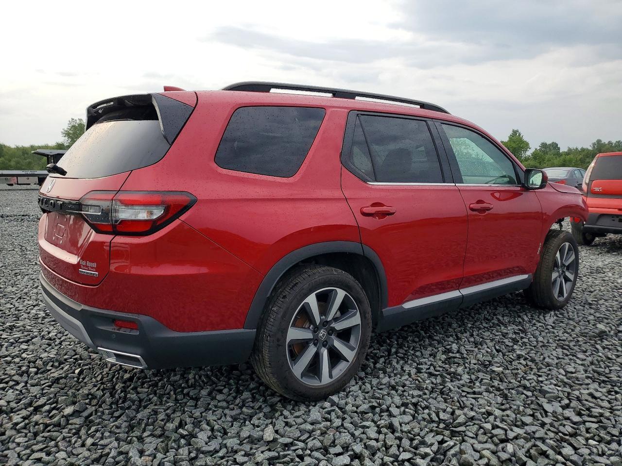 2025 Honda Pilot Touring - Фото 3