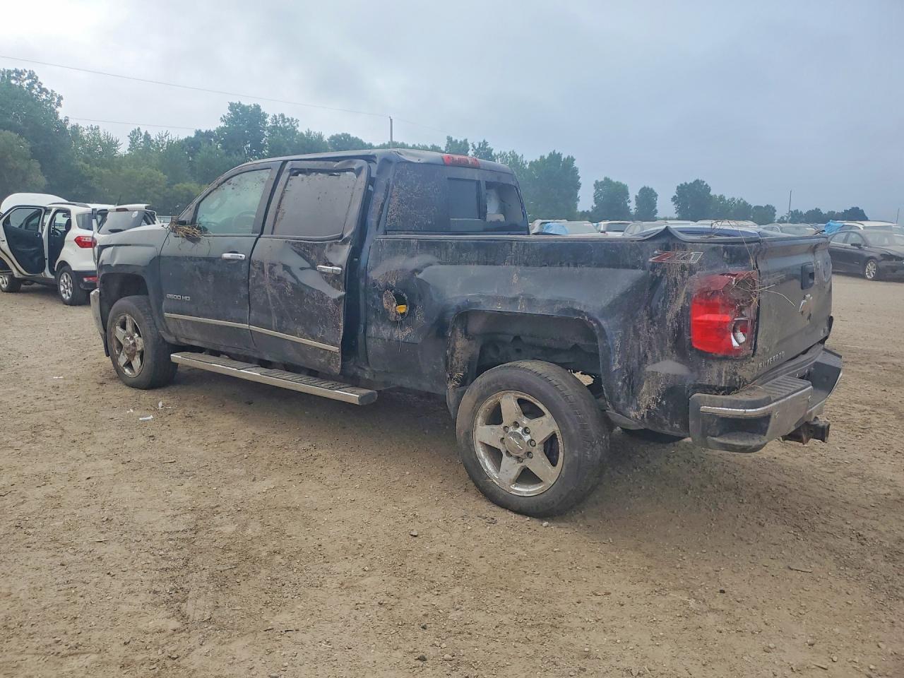 2015 Chevrolet Silverado K2500 Heavy Duty Ltz - Фото 2