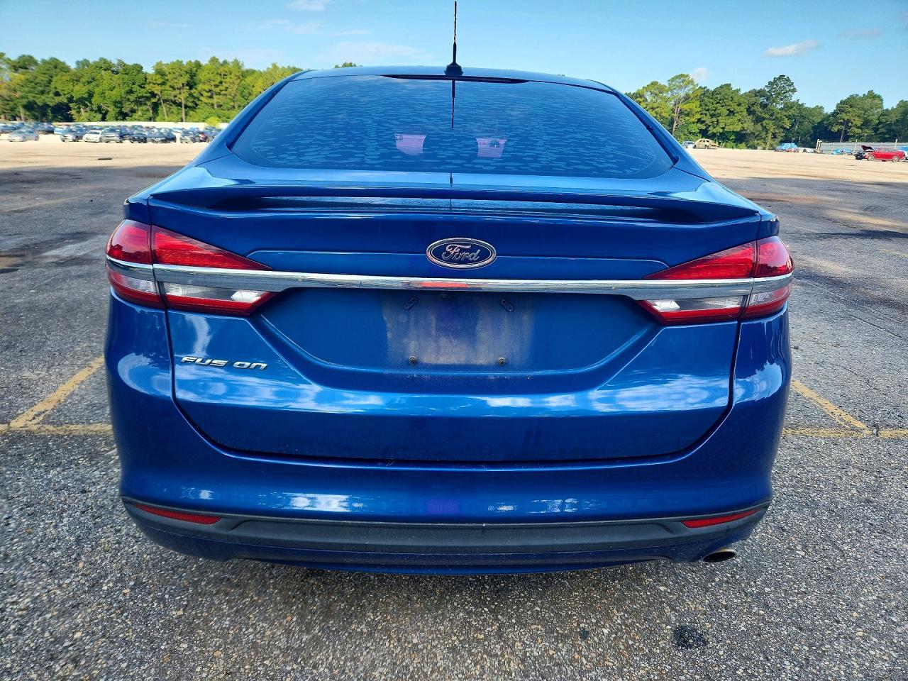 2018 Ford Fusion S - Фото 6