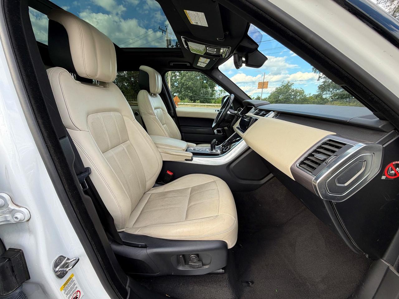 2019 Land Rover Range Rover Sport Hse - Image 5