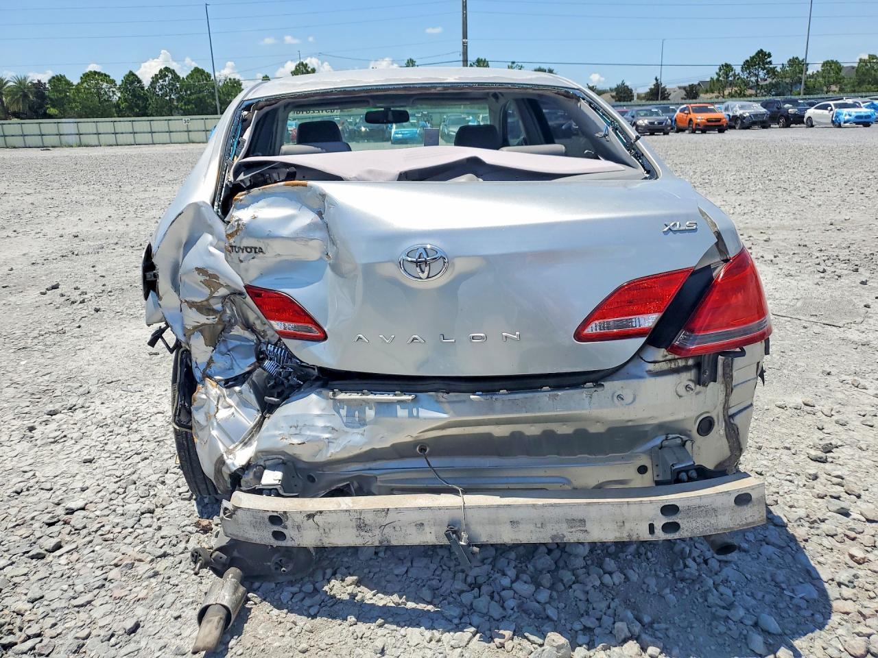 2005 Toyota Avalon Xls - Фото 6