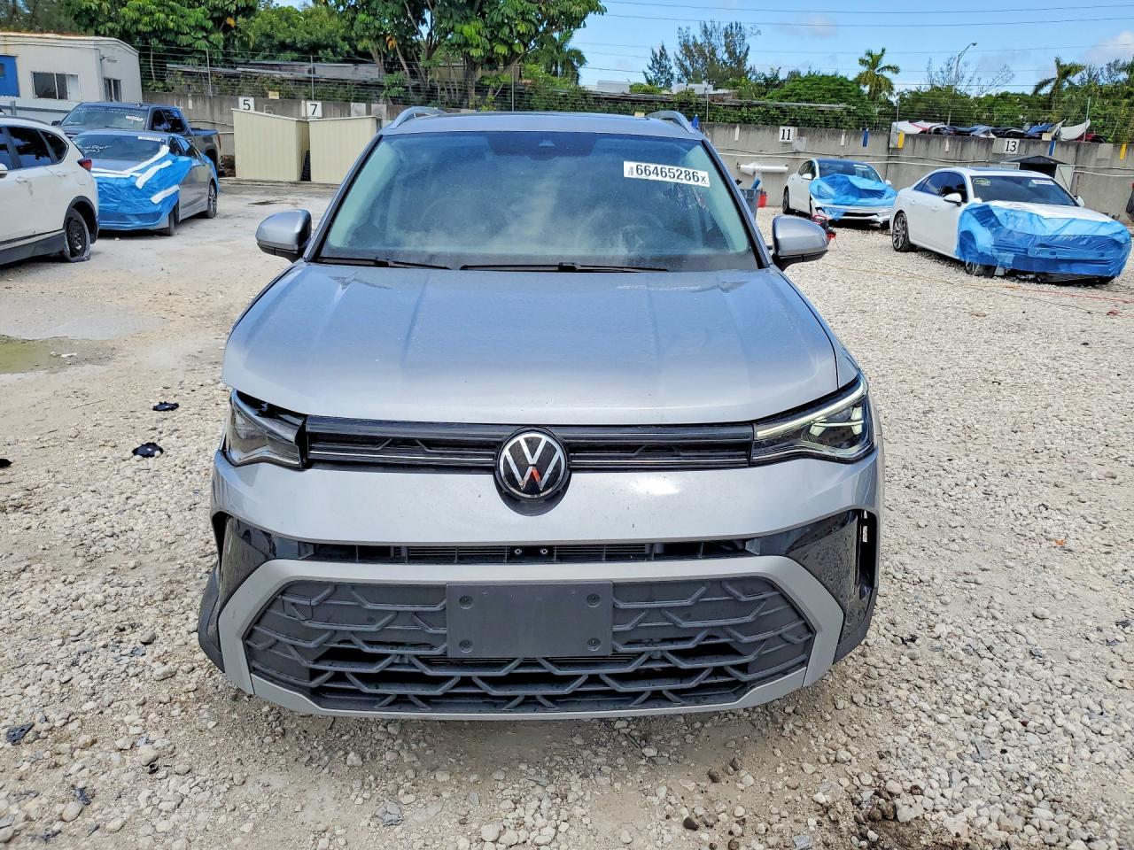 2025 Volkswagen Taos Se - Фото 5