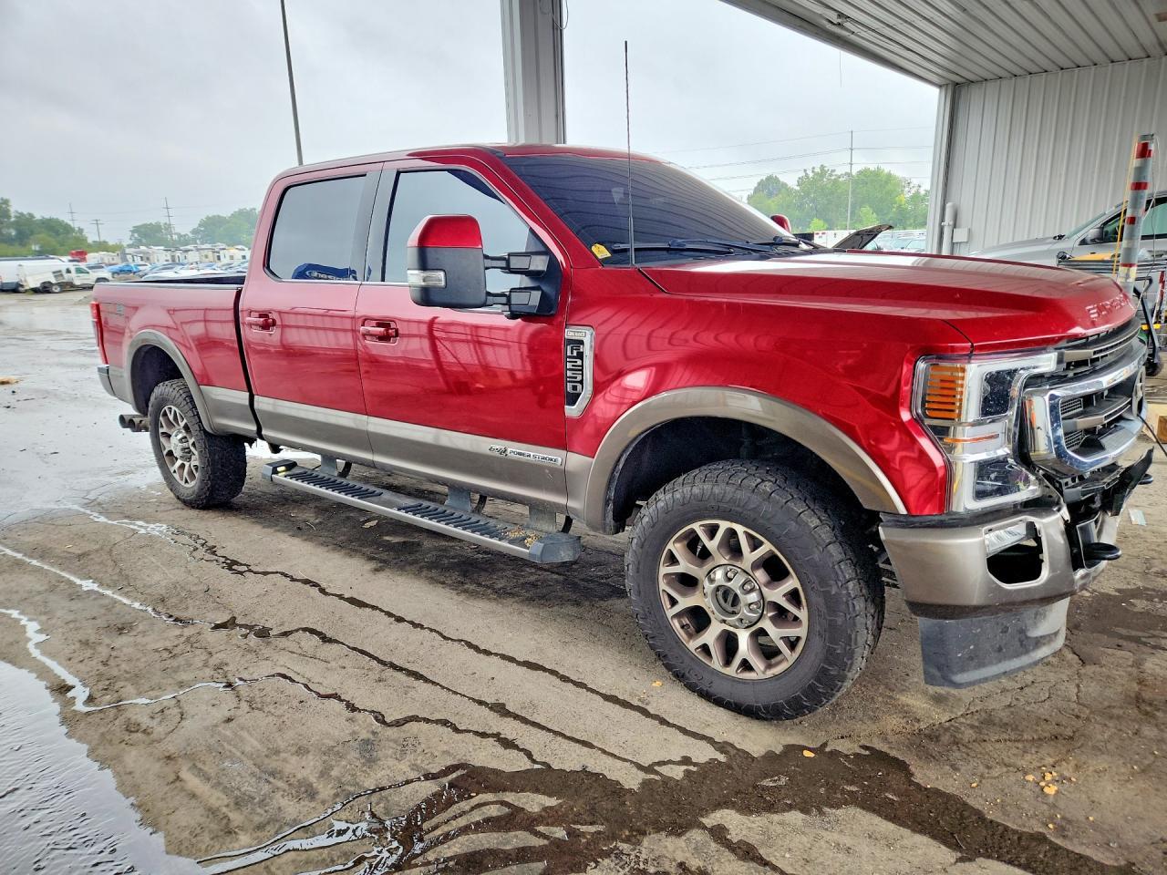 2022 Ford F250 Super Duty - Фото 4