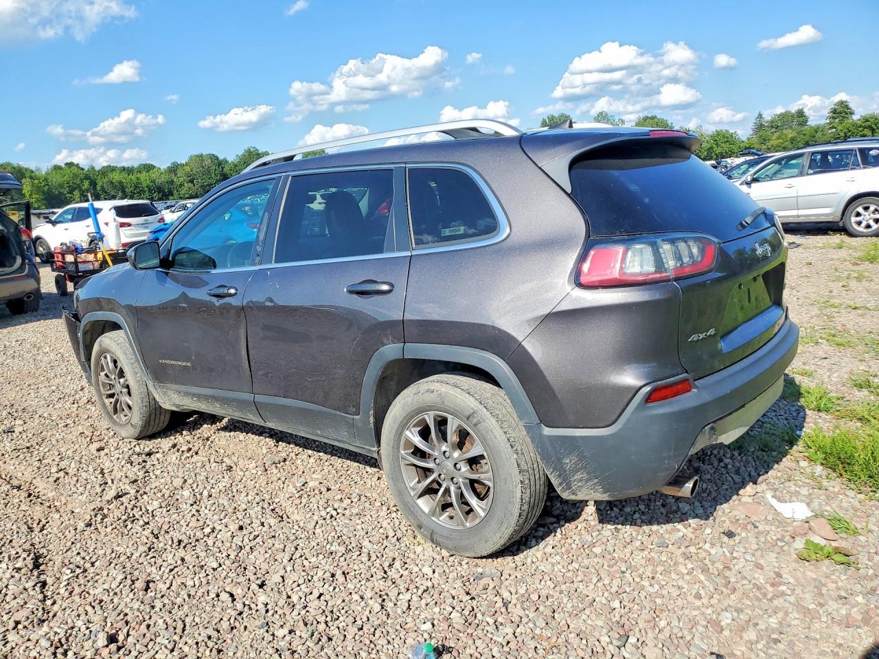 2019 Jeep Cherokee Latitude Plus - Фото 2