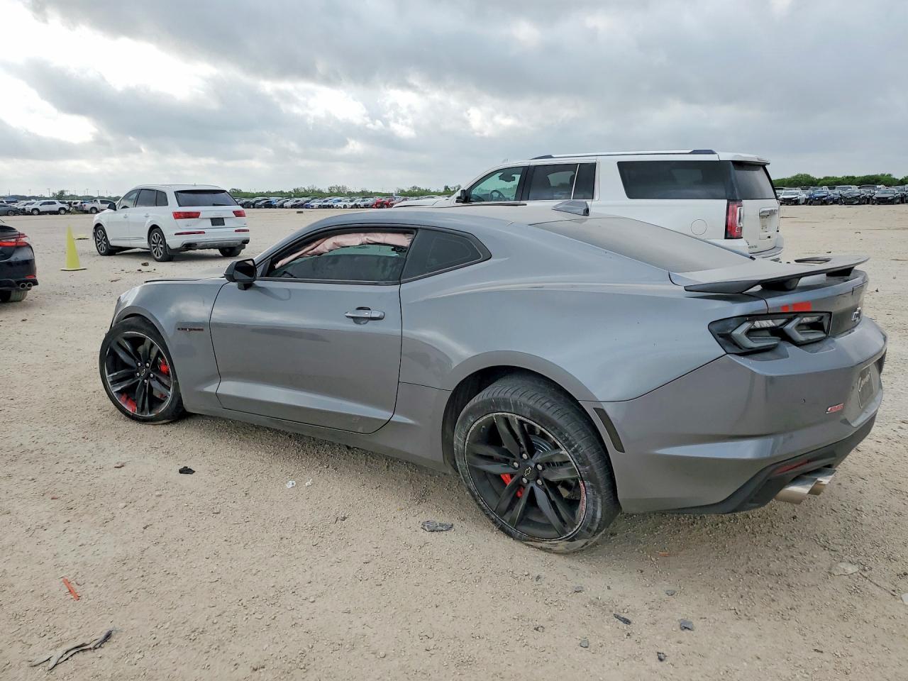 2022 Chevrolet Camaro Ss - Фото 2