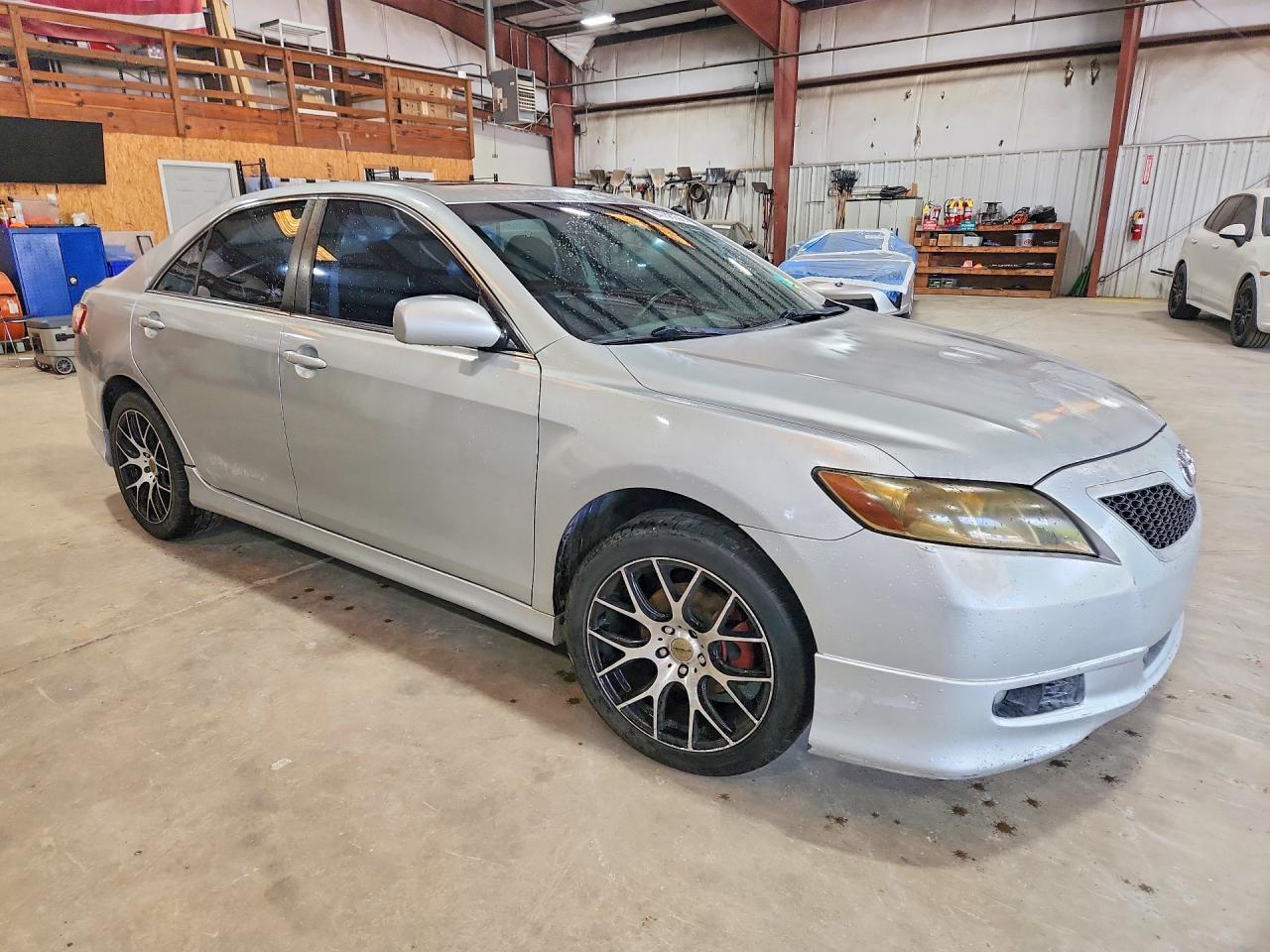 2007 Toyota Camry Se - Image 4