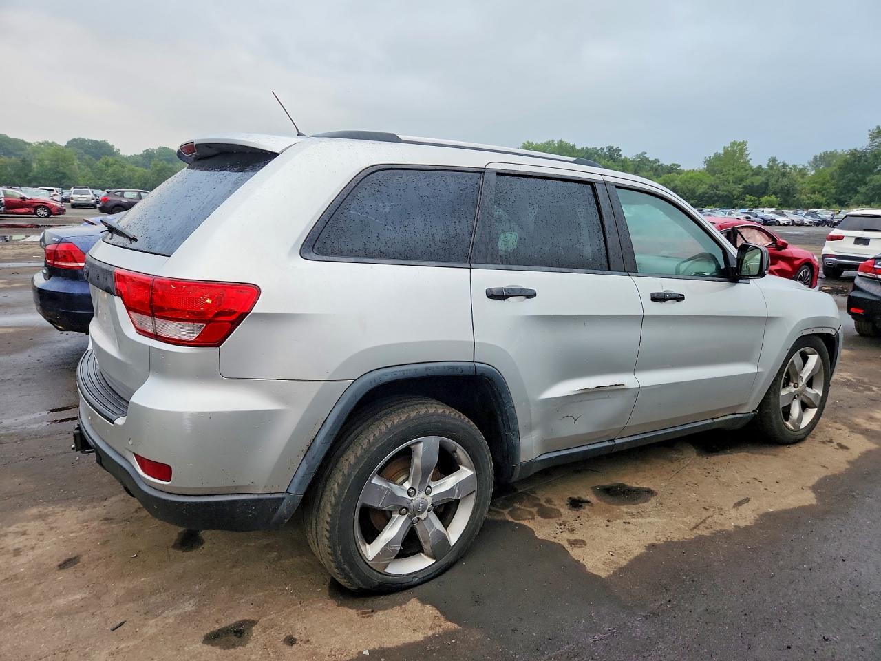 2012 Jeep Grand Cherokee Overland - Фото 3