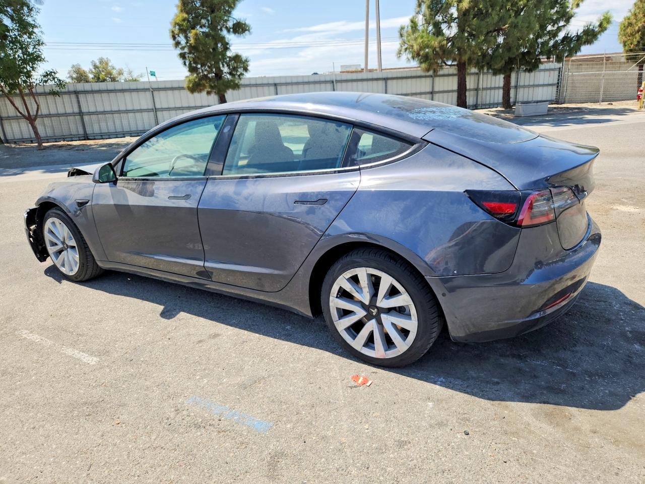 2021 Tesla Model 3 - Image 2