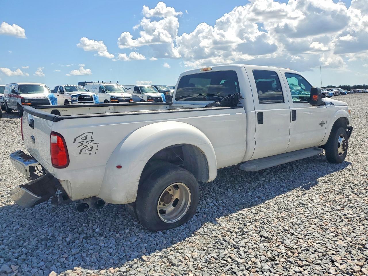 2012 Ford F350 Super Duty - Image 3