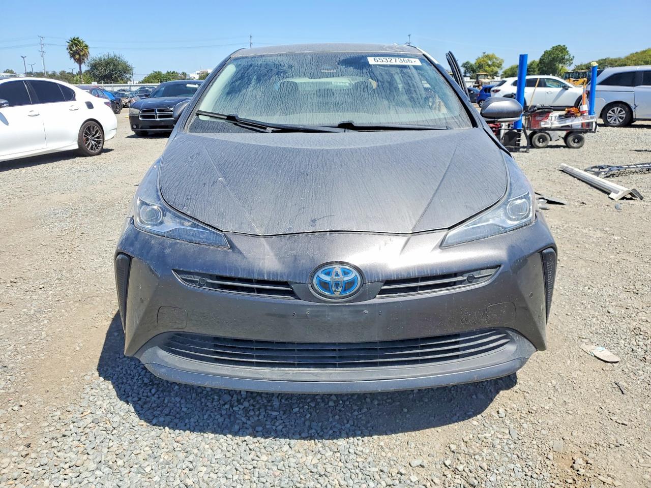 2021 Toyota Prius Le - Image 5