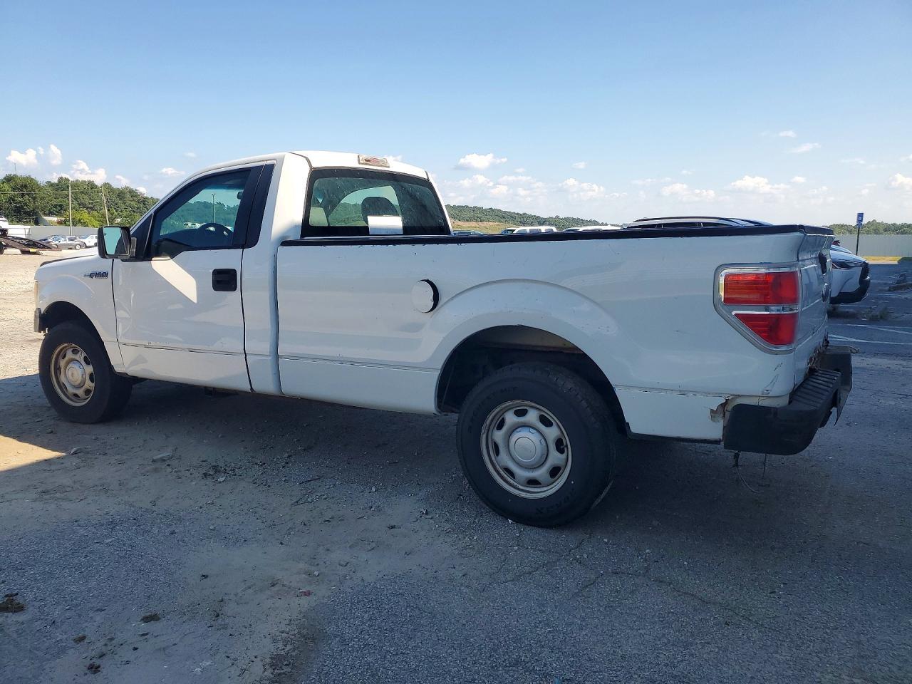 2013 Ford F150 - Image 2