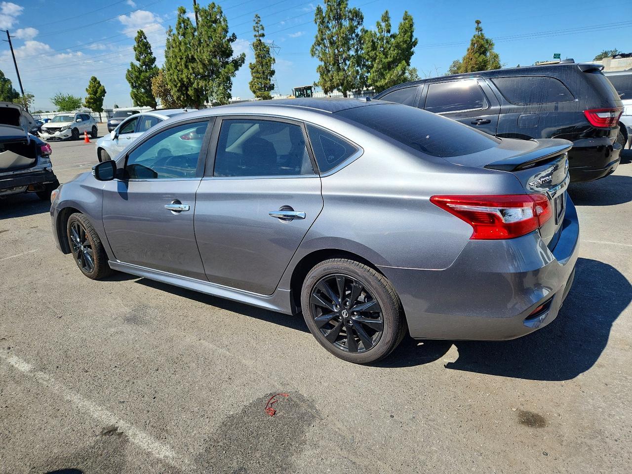 2017 Nissan Sentra Sr Turbo - Фото 2