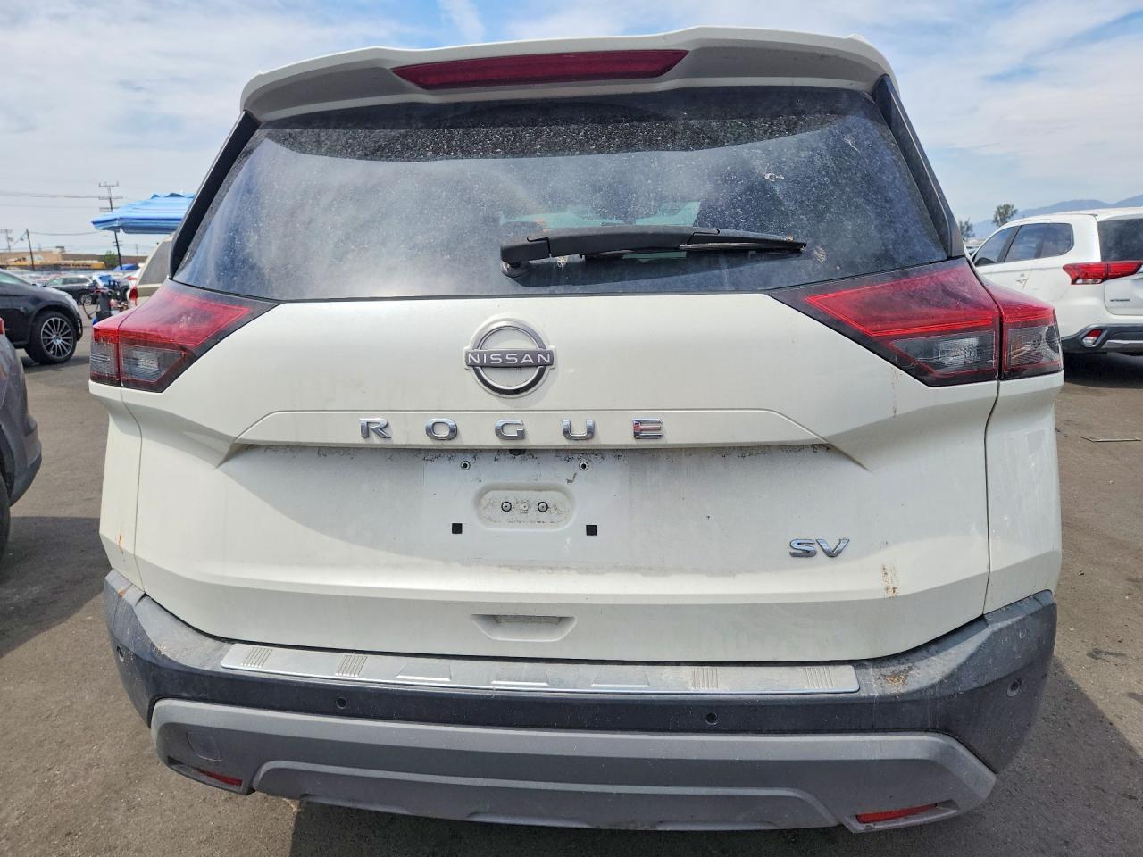 2023 Nissan Rogue Sv - Фото 6